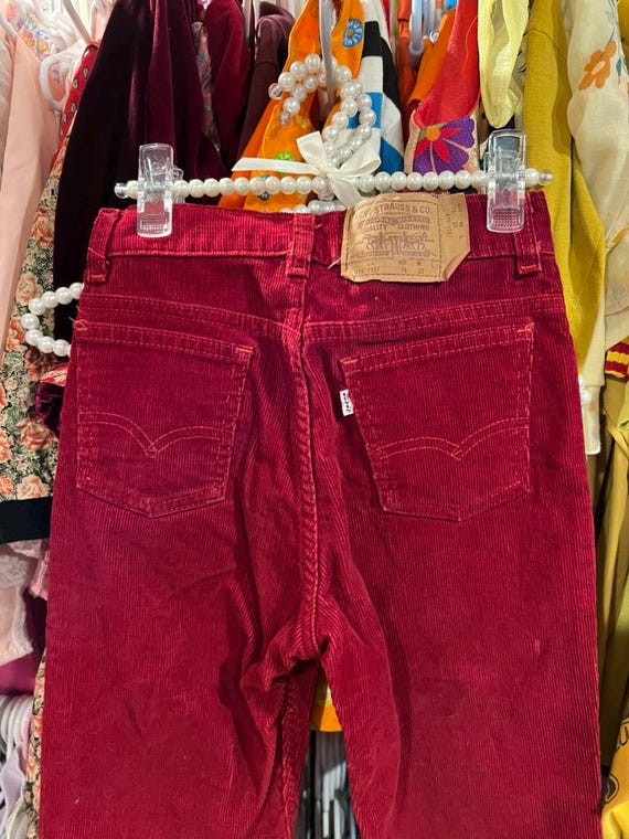 12/14 Kids Levis Corduroy Pants 24 Inch Waist - image 8