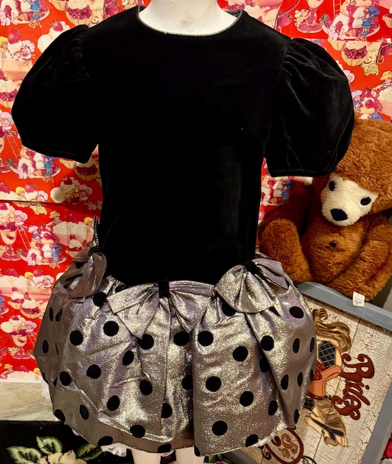 dark golden dress Bella main image 1