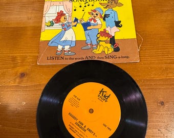 Raggedy Ann and Andy Record and Book