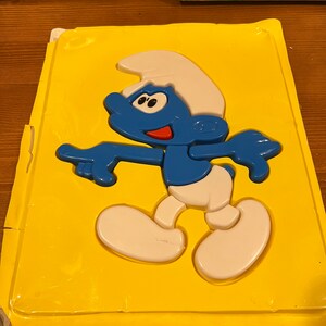 Vintage 1980s Smurf Plastic Tray Puzzle