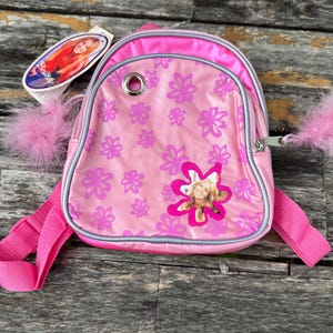 champion mini supercize aop backpack Amazon.com: Champion Mini Supercize Cross-Over Backpack Accessory, White,  One Size: Clothing, Shoes & Jewelry