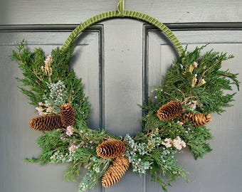 The Winter Whispers - Dried and preserved flowers wreath - Holiday wall decor
