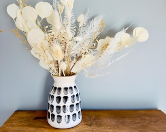 Dried Flower Bouquet "The Snowfall": eucalyptus, bunny tails, ferns, thistle