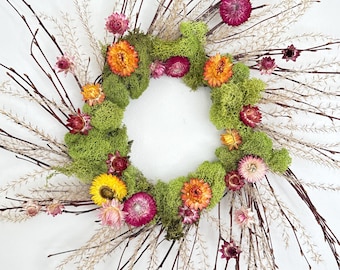 The Golden Everlasting - Dried and preserved flowers wreath - wall decor