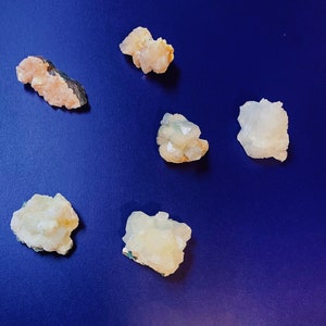 Medium apophylite crystal specimen