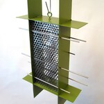 Sunscreen Sunflower seed bird feeder in Eden Green