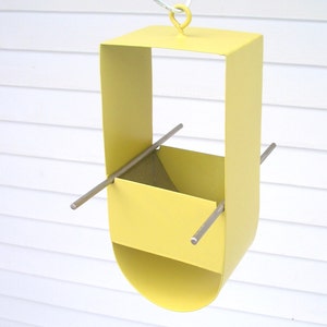 Cheep Modern Bird Feeder in Lemongrass image 2