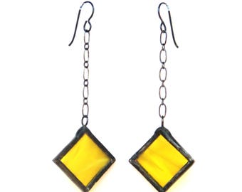 Chain Linked Diamond - Yellow