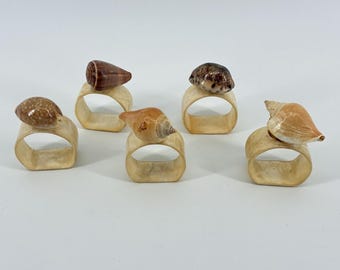 Real Shell Napkin Rings Set of 5 – Coastal Boho Tablescape – Beach Decor Table Rings (Ins)