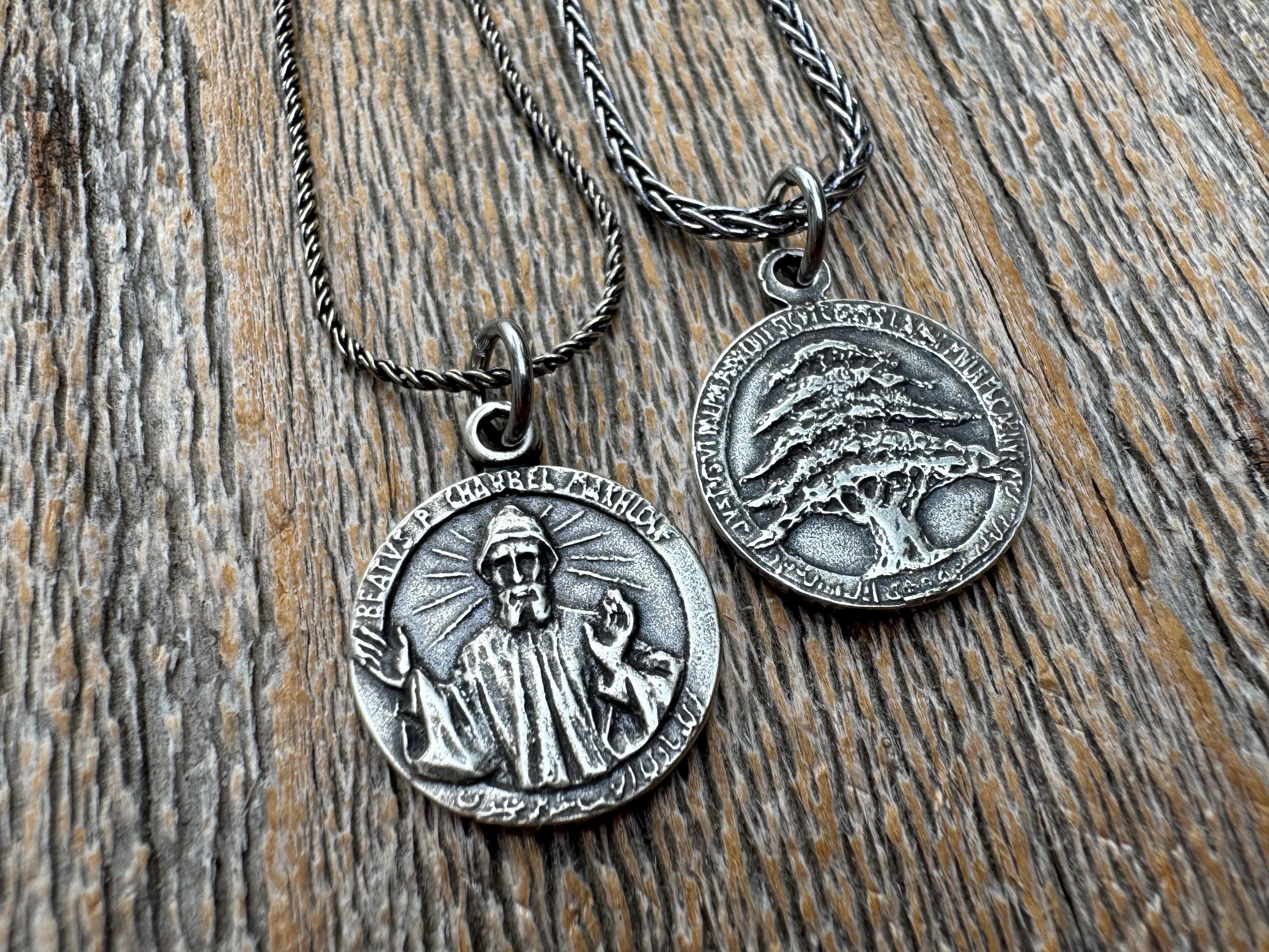 Collier Vintage Avec Médaille Religieuse - Couleur Argent - Occasion En état Impeccable