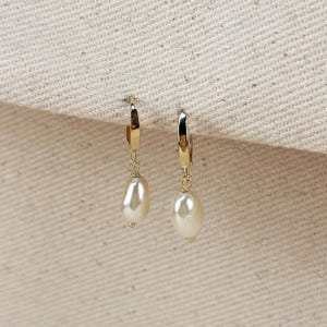 18k Gold Baroque Pearl Hoops | Pearl Huggie Hoops