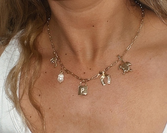 Colares com pingentes banhados a ouro 18k