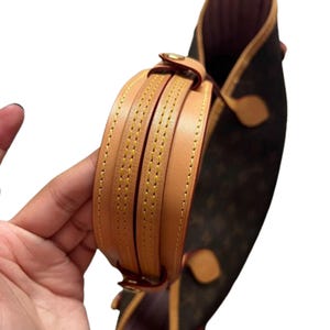 Premium Vachetta Leather Shoulder Pads Top Handle Protector For Neverfull PM MM GM Tote Bucket Bags Decompression Cover