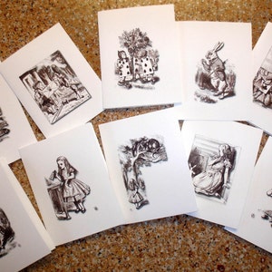 Set van 10 Alice in Wonderland-notitiekaarten-afdrukbare digitale JPG-download