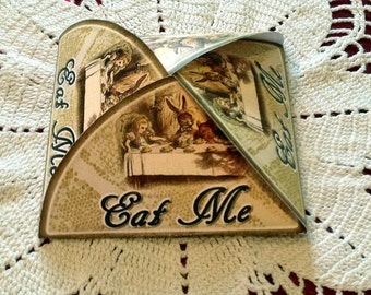ALiCE In WoNDERLAND -"Eat Me" Decorative Gift/Favor/ Box Template - INSTaNT DOWNLoAD - Printable Sheet Download JPG Digital File