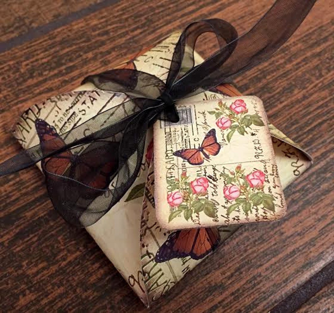 Decorative Gift Box Template With Tagsbutterflies & Roses on Vintage