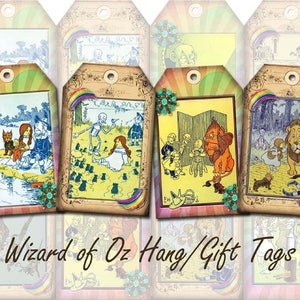Może przedstawiać: Zestaw dziesięciu drukowanych etykiet prezentowych w stylu Czarnoksiężnika z Krainy Oz. Każda etykieta przedstawia inną postać lub scenę z książki. Etykiety są ozdobione tęczą, ramką w stylu vintage i ozdobą z klejnotów. Etykiety idealnie nadają się do dodania uroczego akcentu do prezentów.