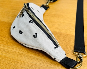 Children's bum bag/canvas belt bag, heart design, with double-sided zipper and interchangeable bag strap