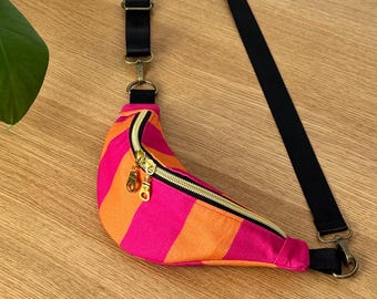 Children's bum bag/canvas belt bag in pink and orange design, with double-sided zipper and interchangeable bag strap