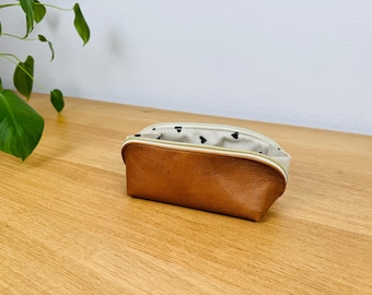 Handmade leather case *23 cm x 9 cm x 9 cm* made of brown genuine leather, cosmetic bag, pencil case