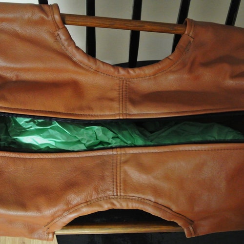 Unique ONE-OF-A-KIND large new/unused tote bag/handbag shops of strong brown/ goldbrown real natural skin/ leather with brown wood handles