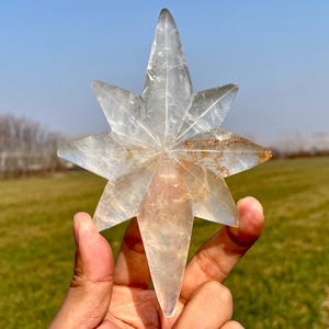 5.5&#39;&#39;+Natural white quartz North Star,Hand carved star,Crystal star,Rose quartz  Polaris  skull,Home Decoration Gifts,random 1pc