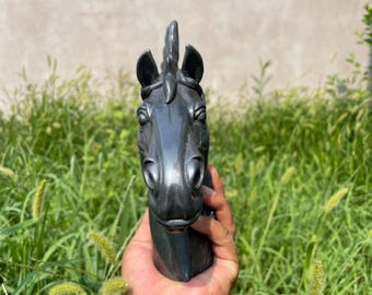 鉄鉱石の馬の頭の彫刻：天然水晶のホームデコレーション - Etsy 日本