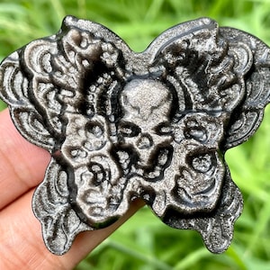 2&#39;&#39;+ Natural Silver obsidian butterfly skull,Hand carved butterfly,Crystal butterfly,Quartz crystal skull,Home Decoration Gifts,random 1pc