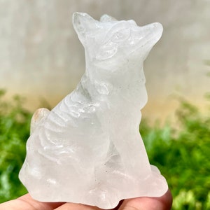3.5&#39;&#39;+ Natural white quartz crystal fox, Hand carved Fox, Crystal fox skull,Quartz crystal skull,Home Decoration Gifts,random 1pc