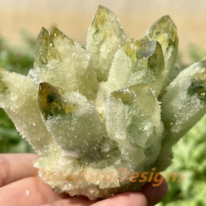 Green quartz crystal cluster specimen,Quartz Crystal specimen,Home decoration,Energy crystal,Crystal gift,Crystal healing random 1pc