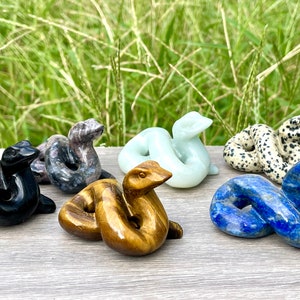 2&#39;&#39;+ Natural quartz crystal snake,Hand carved snake skull,Crystal snake,Quartz crystal skull,Home Decoration Gifts,random 1pc
