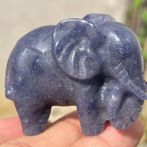 4,8 cm + natürlicher blauer Aventurin Elefant, handgeschnitzter Elefant, Kristallelefant, Quarzkristallschädel, Dekorationsgeschenke, zufällige 1Stk
