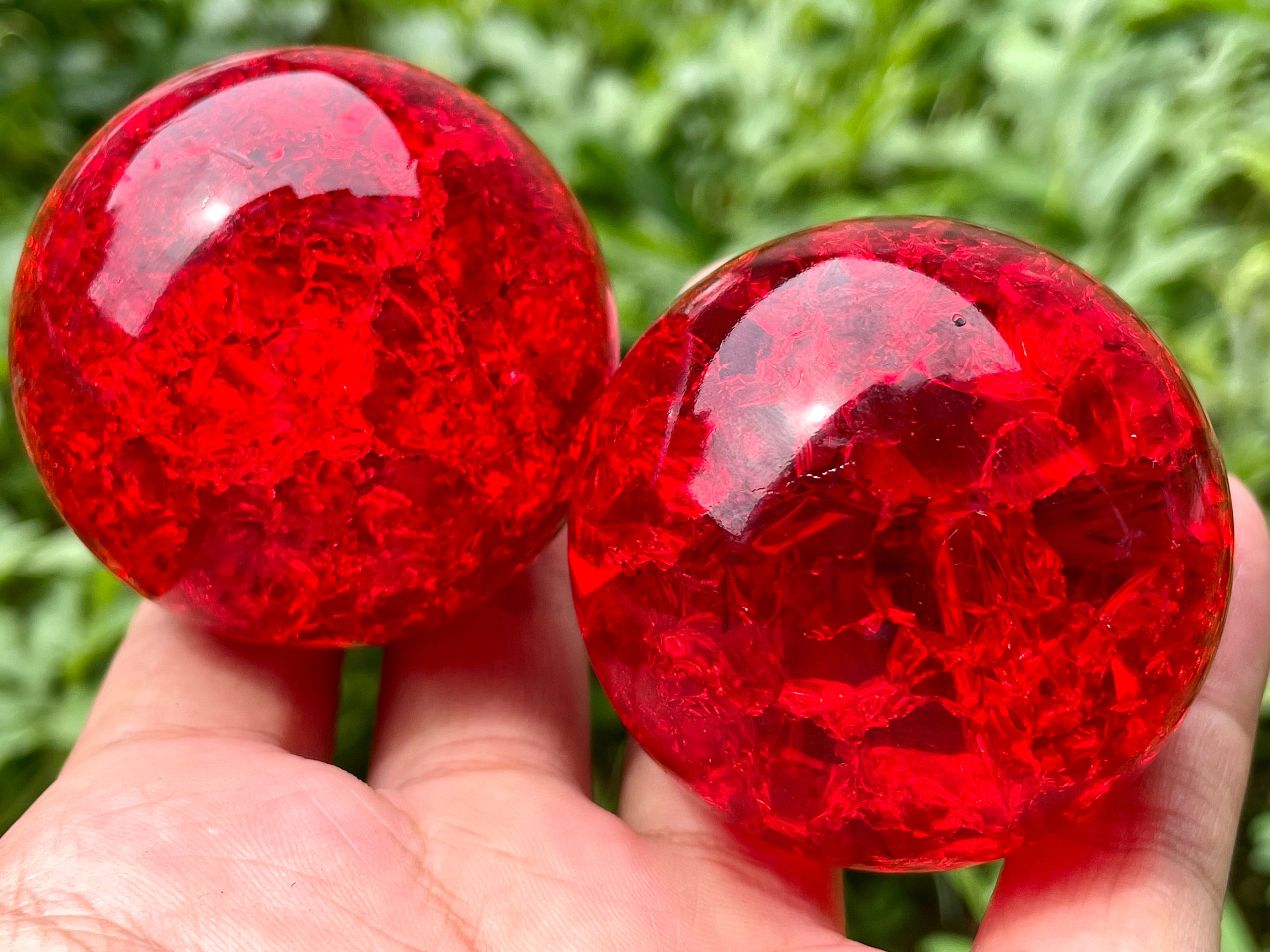 Red Crackle Glass Sphere: Aura Crystal Ball Decor (50mm) - Etsy Canada