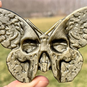 3.1&#39;&#39;+ Natural gold obsidian butterfly skull,Hand carved butterfly,Crystal butterfly,Quartz crystal skull,Home Decoration Gifts,random 1pc