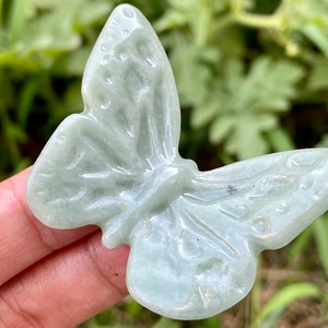 2.1&#39;&#39;+Natural Aventurine butterfly ,Quartz Crystal butterfly skull,Hand carved ,Home Decoration ,Crystal gifts,Crystal healing,Random 1pc
