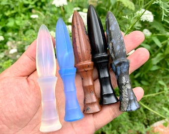 3.9&quot;+Hand carved knife quartz Crystal diy knife Home decoration Natural obsidian diy spear quartz energy crystal gift healing random 1pc
