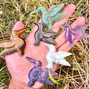2 &quot;Naturquarz Kristall Kolibri, Quarz Kristall Vogelschädel, handgeschnitzter Schädel, Dekoration, Kristallgeschenke, Kristallheilung, 1 Stück