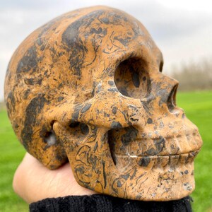 4.7&#39;&#39;Natural yellow stone kull,Crystal skull,Hand carving,Quartz Crystal skull,Home Decoration,Crystal Gifts,Crystal healing H17