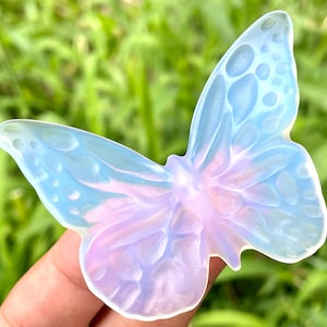 2.1&#39;&#39;+Opal butterfly ,Quartz Crystal butterfly skull,Hand carved ,Home Decoration ,Crystal gifts,Crystal healing,Random 1pc
