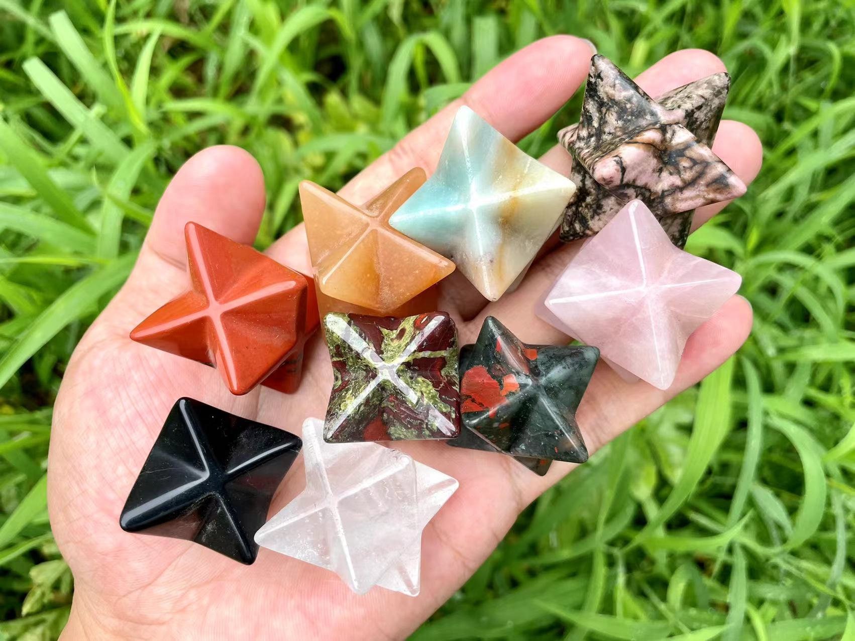 3d Poliedro Merkaba, Forma Di Cristallo E Sacrale Bronzea Esoterica Della Geometria Stella David Del Volume Maglia Oggetto Astratto Image137723543 - Foto 5