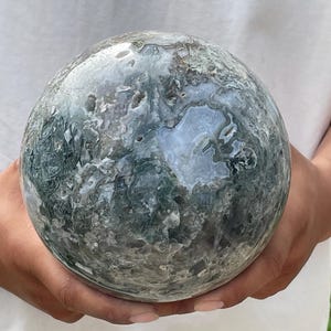 5.6&quot; Natural moss agate geode ball,Quartz crystal,Crystal sphere,Hand carved,Agate specimen,Rough gem,Home decoration,Crystal gifts,Healing