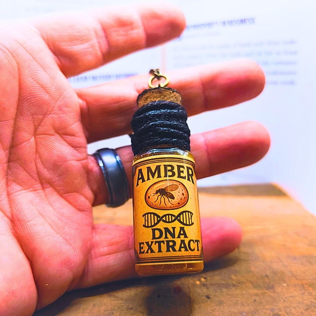 DNA Amber Extract Keyring: Jurassic Park Cosplay Potion Bottle - Etsy