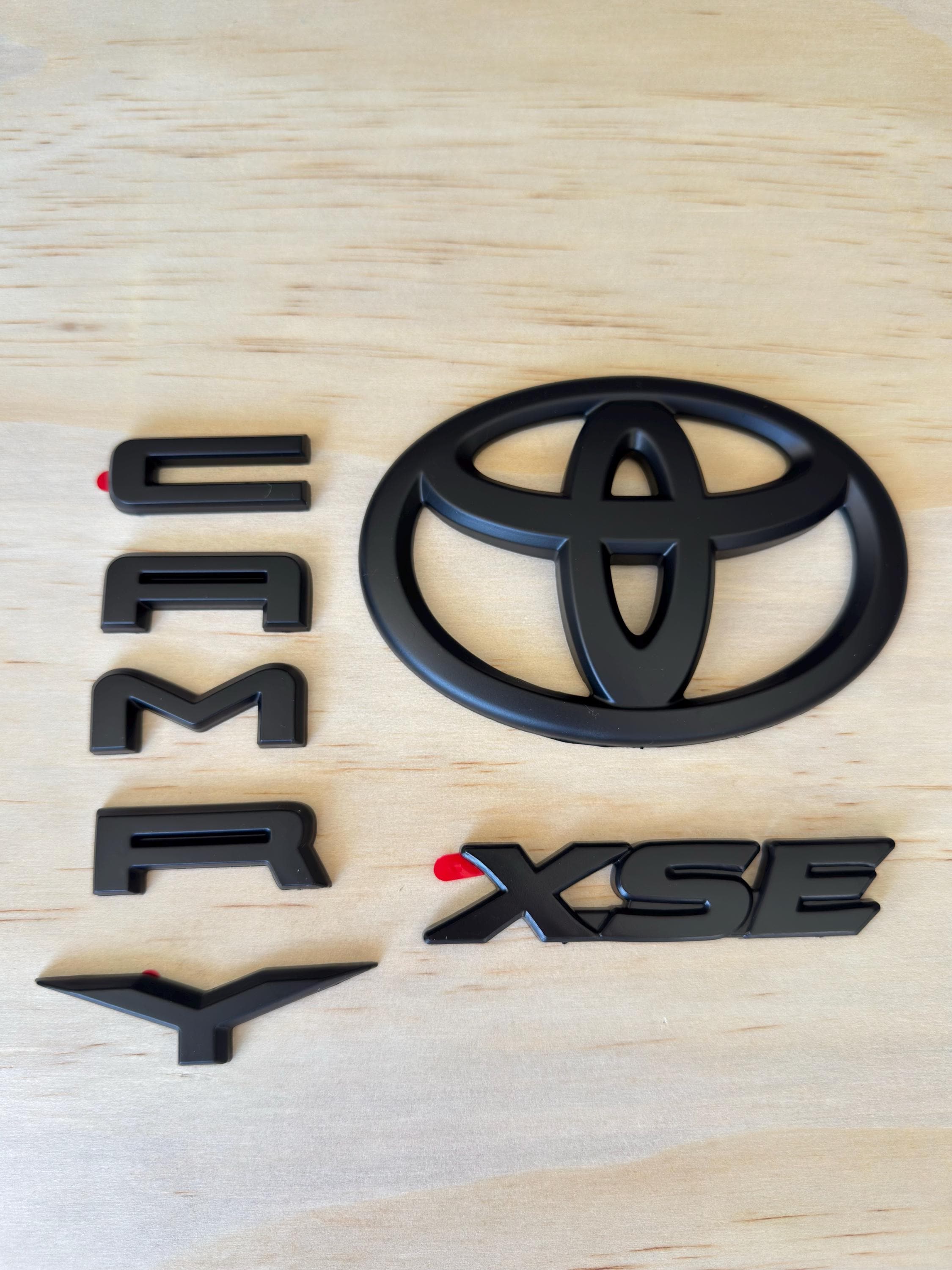 Camry emblem - Etsy 日本