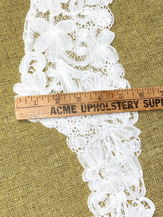 Handmade Lappet or Antique Lace Collar - image 8