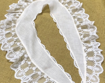 Antique Linen and Lace Collar Off White Creme Color Wide Lace