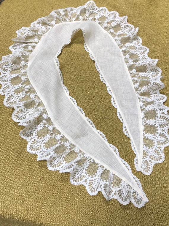 Antique Linen and Lace Collar Off White Creme Col… - image 6