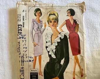 Vintage 1964 McCalls Misses Dress Pattern 7373 Misses Size 10/12 Bust 31” 32"