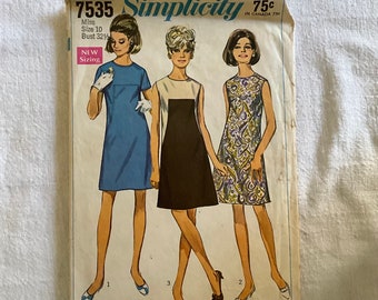 Vintage Simplicity 1968 Miss Dress Pattern 7535 Size 10