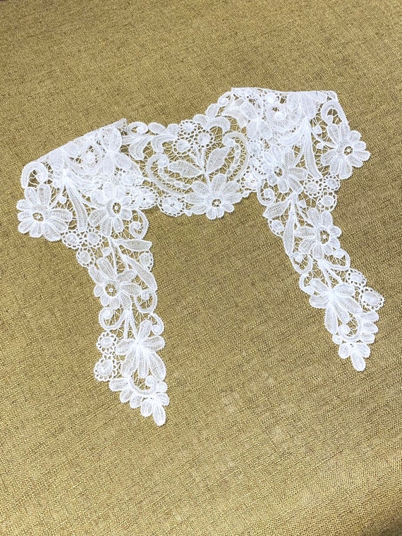 Handmade Lappet or Antique Lace Collar - image 1