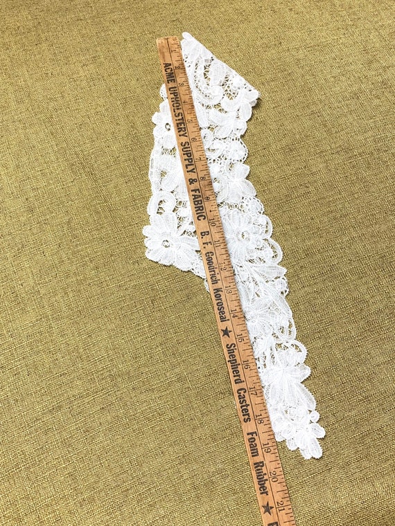 Handmade Lappet or Antique Lace Collar - image 6